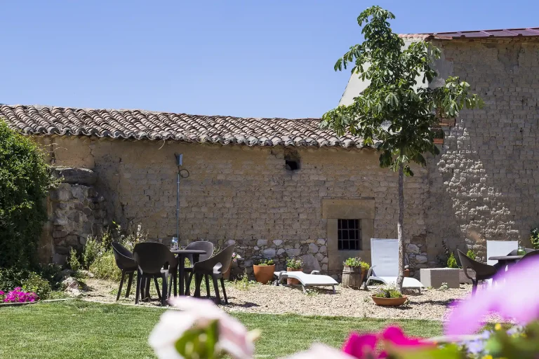jardin Posada Real del Buen Camino el hotel rural Zamora